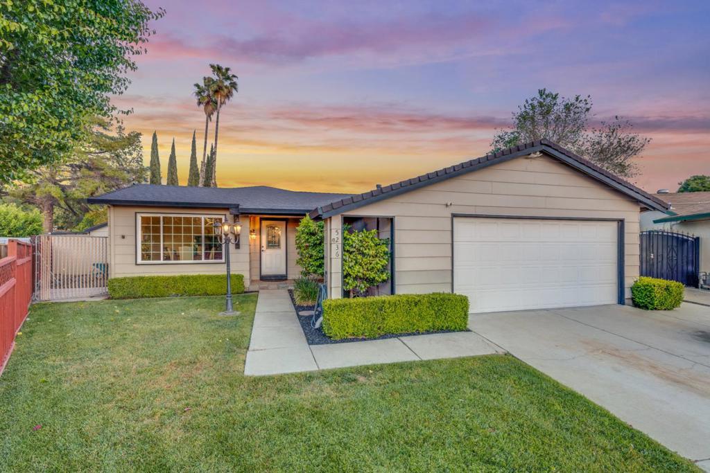 Photo of Listing #ML81996337