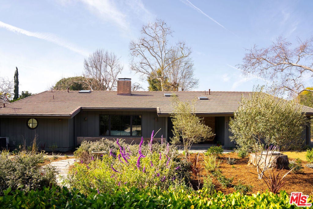 Photo of Listing #25498767