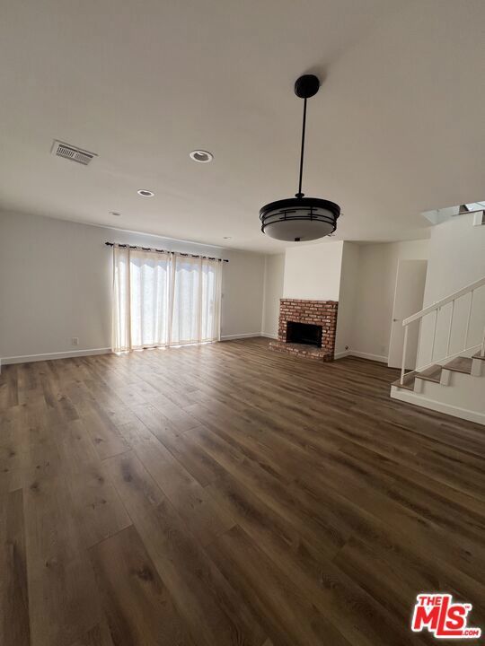 Photo of Listing #25511465