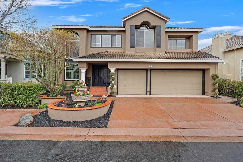 Photo of Listing #41089375