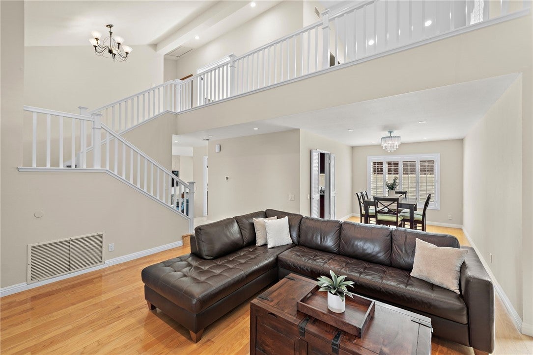 Photo of Listing #OC25054773