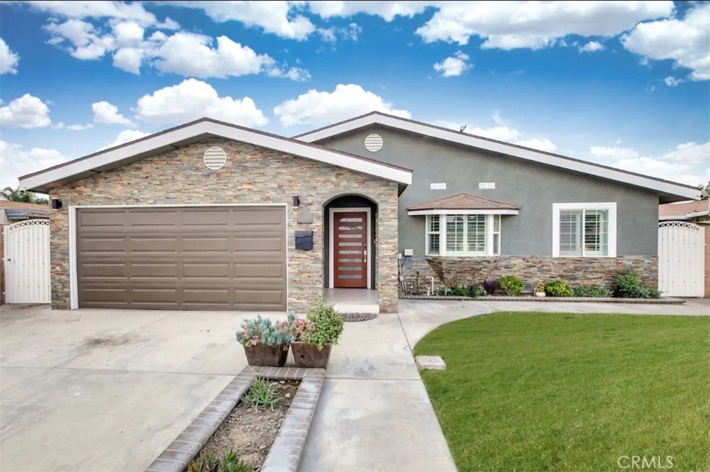 Photo of Listing #PW25053375