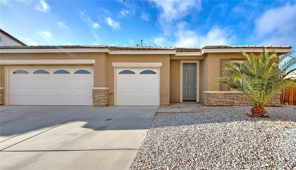 Photo of Listing #PW25056405