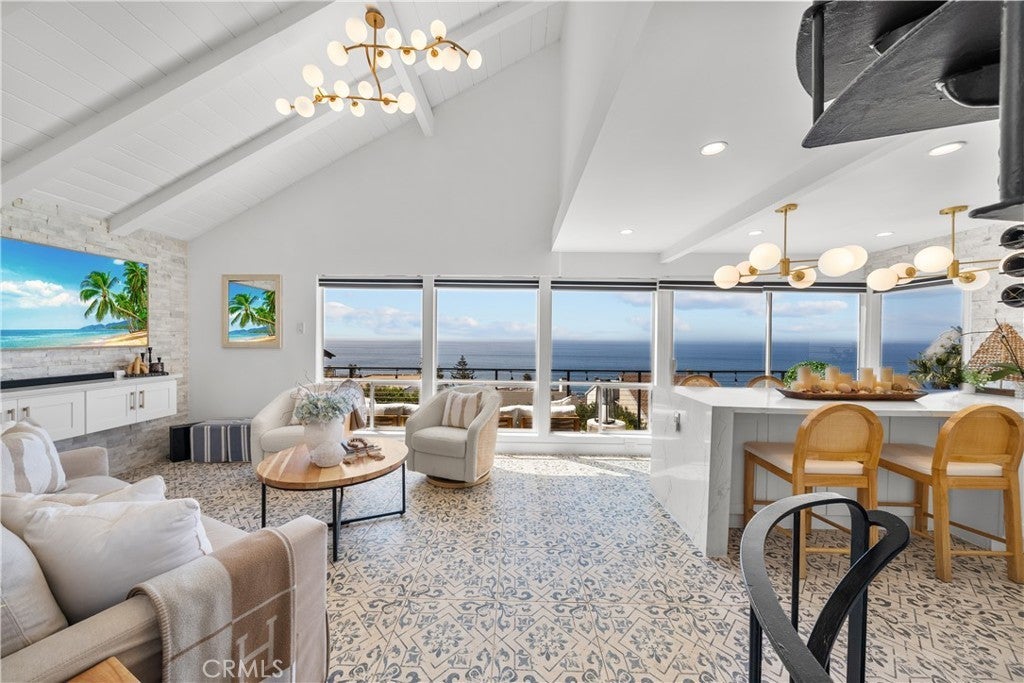 Photo of Listing #CV25056243