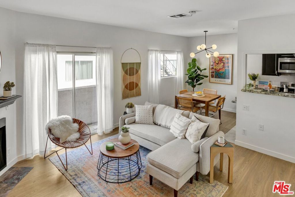 Photo of Listing #25510419