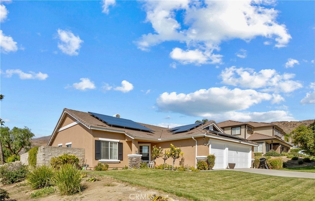 Photo of Listing #PV25037294