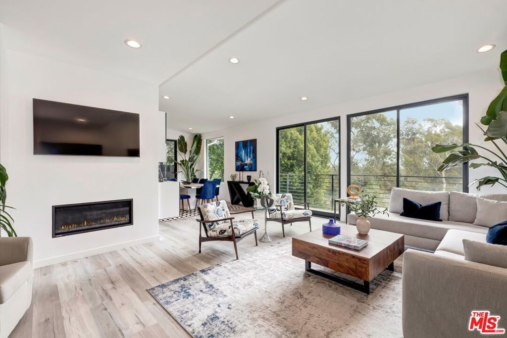 Photo of Listing #25511681