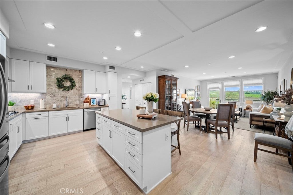 Photo of Listing #SW25056860