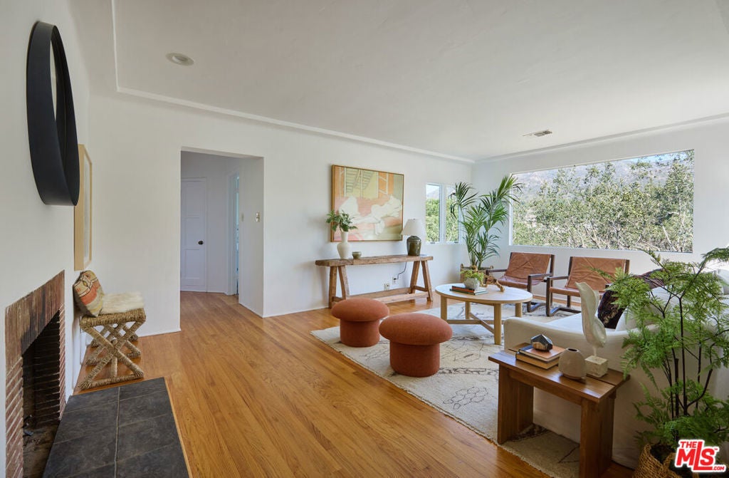 Photo of Listing #25511865