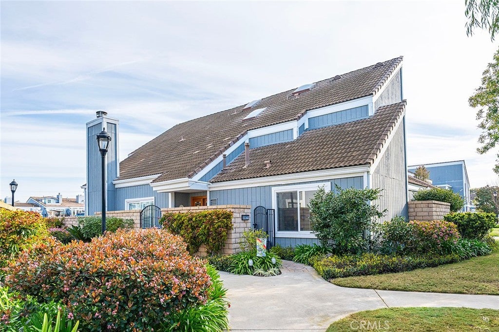 Photo of Listing #PW25056943