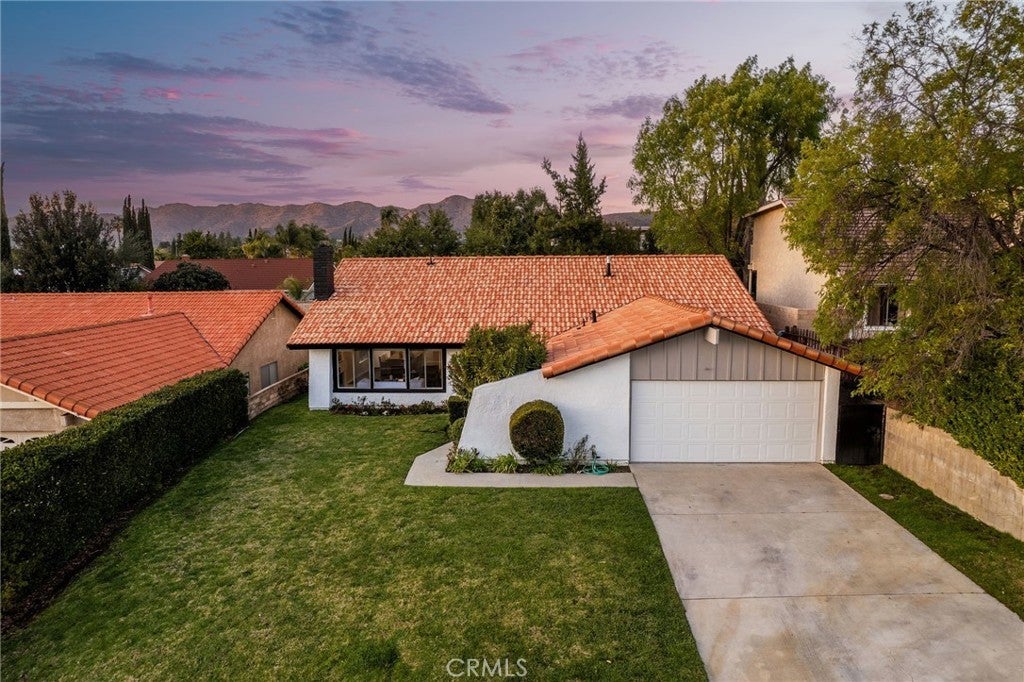 Photo of Listing #SR25056293