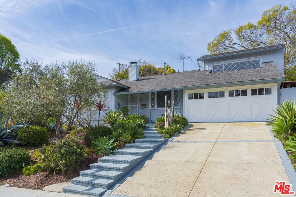 Photo of Listing #25511767