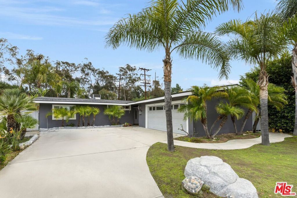 Photo of Listing #25503551