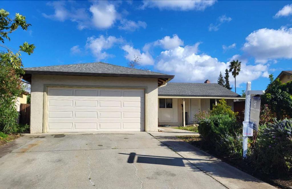 Photo of Listing #ML81998070