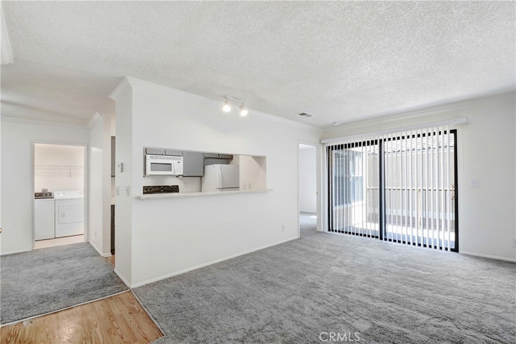 Photo of Listing #CV25057132