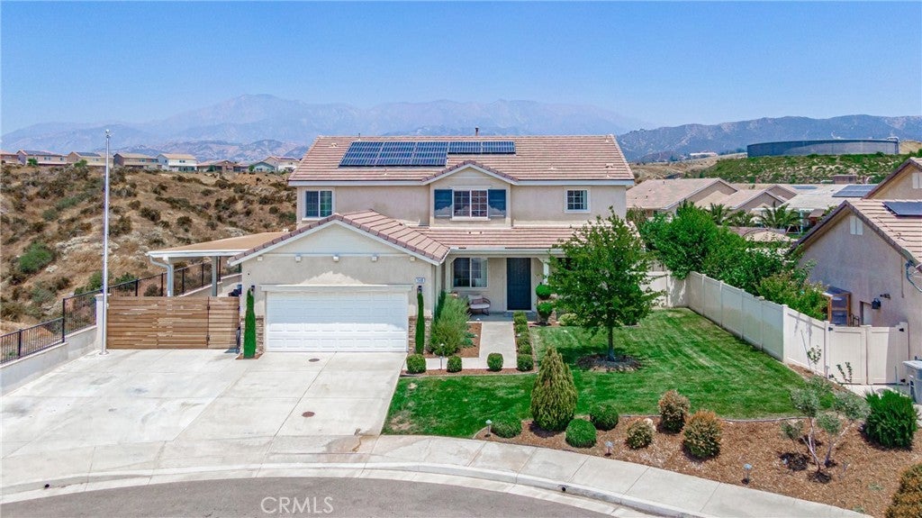 Photo of Listing #IV25057820