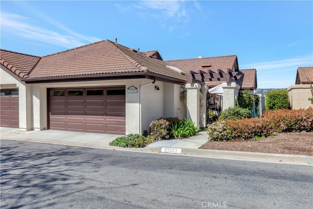 Photo of Listing #OC25057312