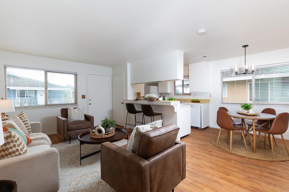 Photo of Listing #ML81997490