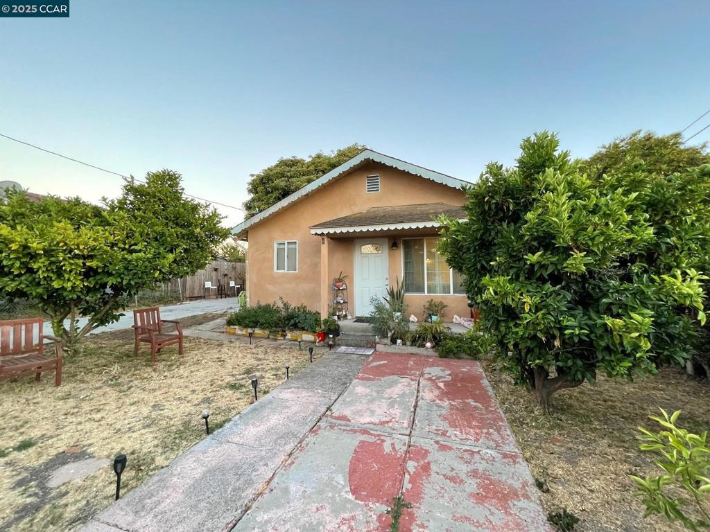 Photo of Listing #41089693