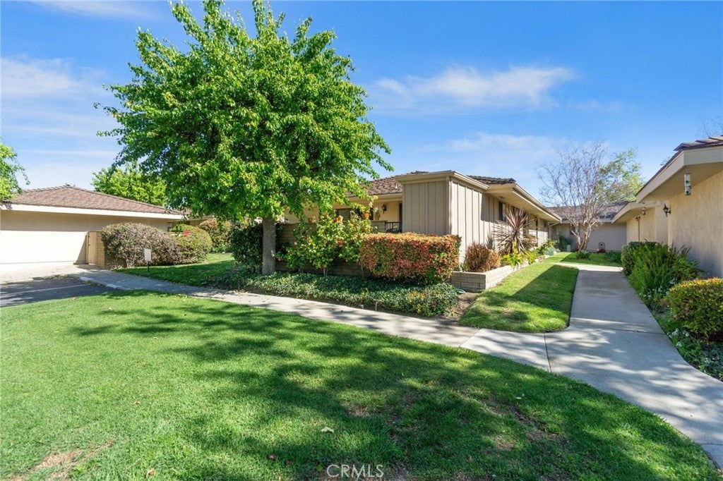 Photo of Listing #OC25057928