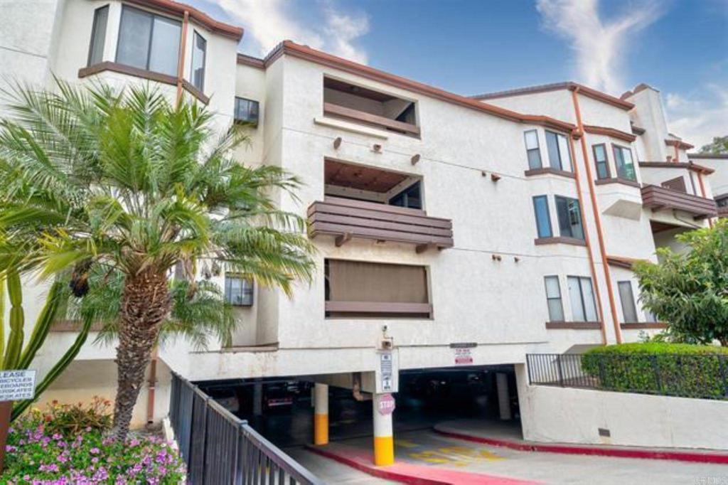 Photo of Listing #PTP2501899