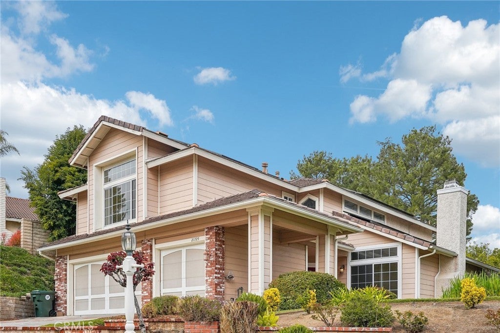 Photo of Listing #SR25057174