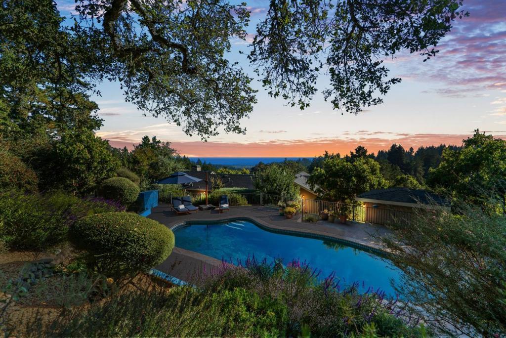 Photo of Listing #ML81998025