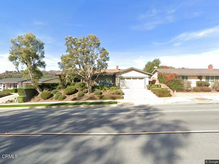 Photo of Listing #V1-28717