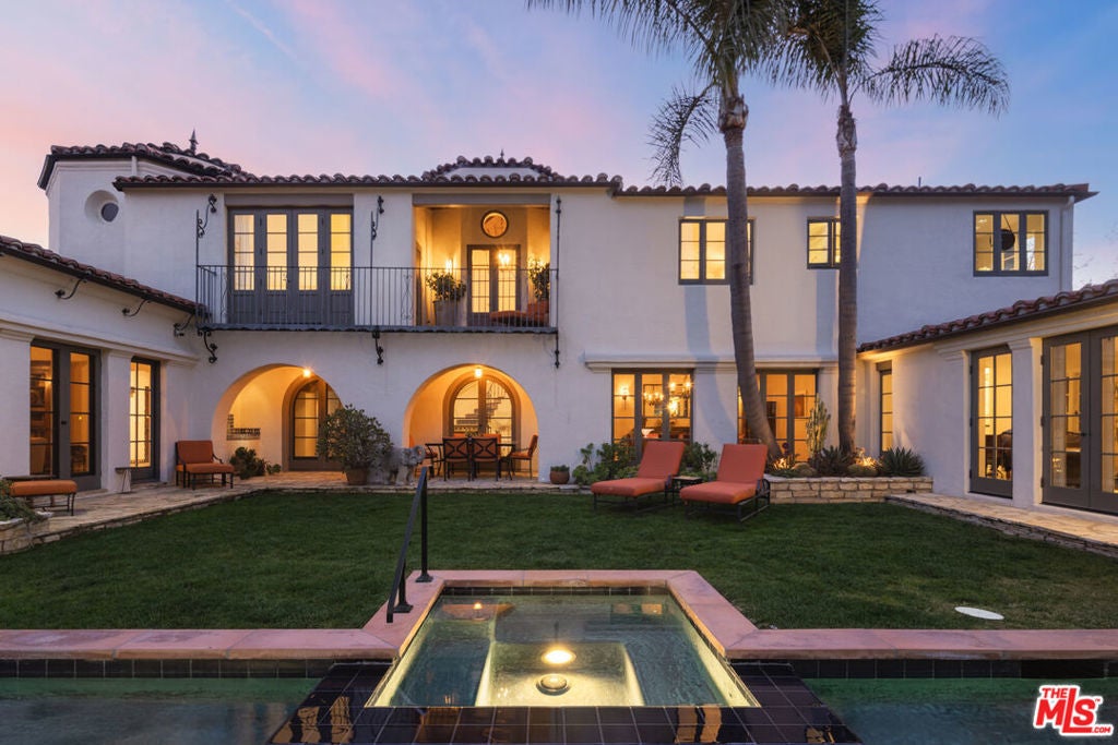 Photo of Listing #25512441