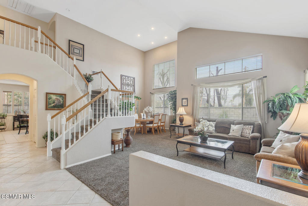 Photo of Listing #225001299