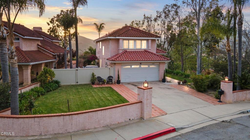 Photo of Listing #V1-28726