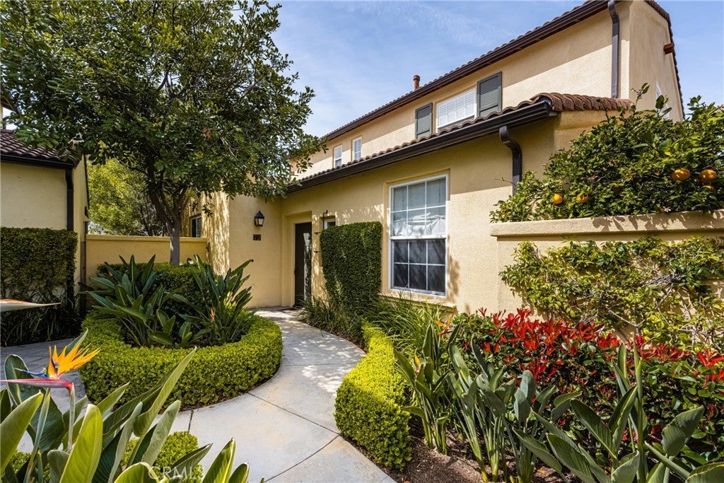 Photo of Listing #OC25058388