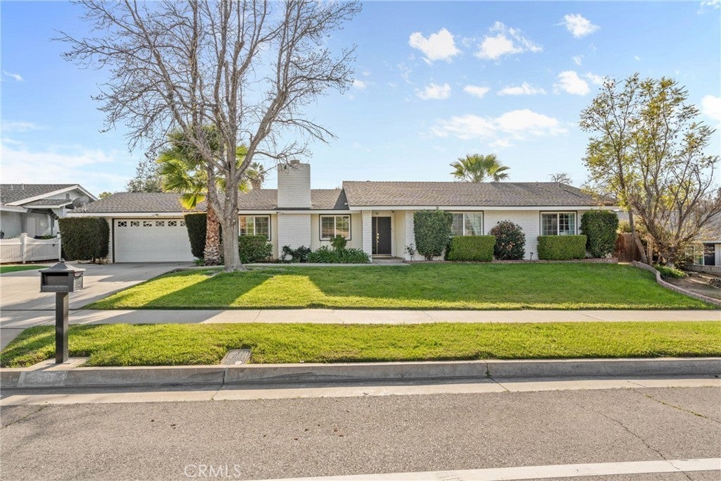 Photo of Listing #CV25052360