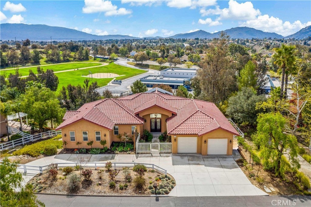 Photo of Listing #SW25058643