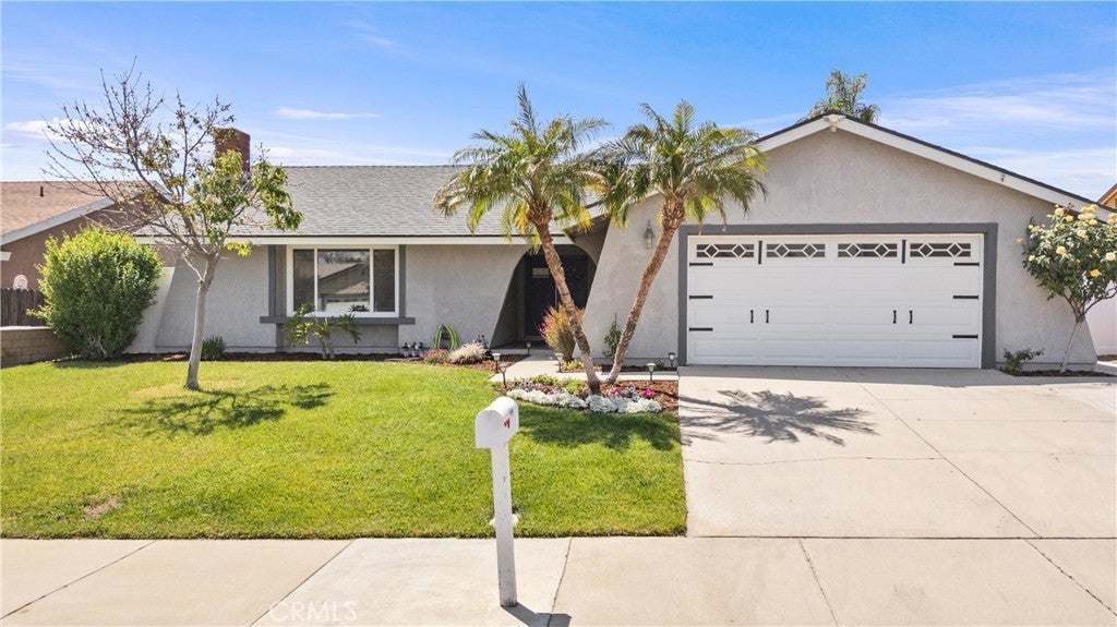 Photo of Listing #IV25058812