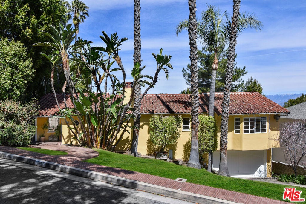 Photo of Listing #25512499