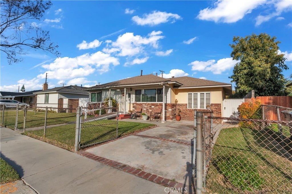 Photo of Listing #DW25058983