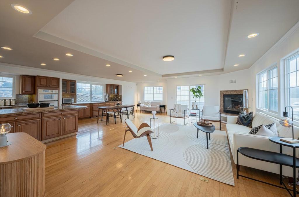 Photo of Listing #ML81998357