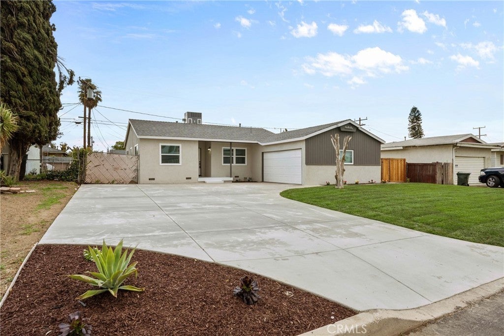 Photo of Listing #IV25059233