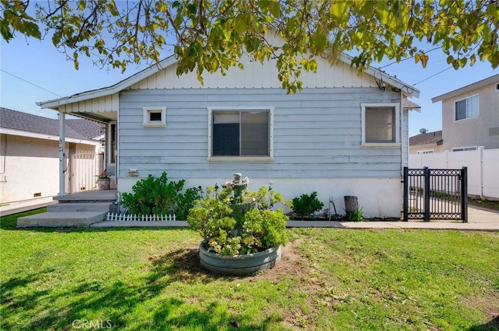 Photo of Listing #RS25059221