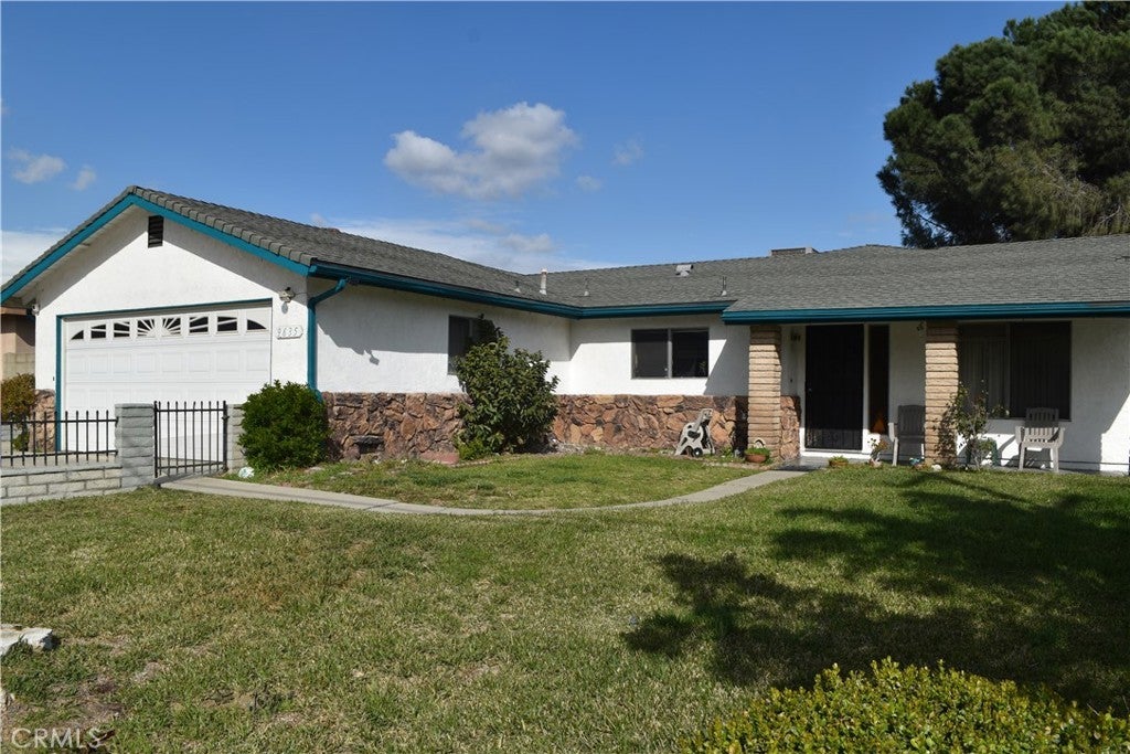 Photo of Listing #IV25059554