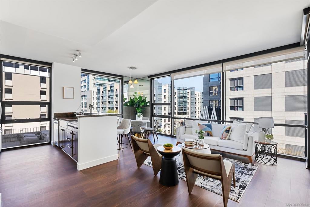 Photo of Listing #250021767SD