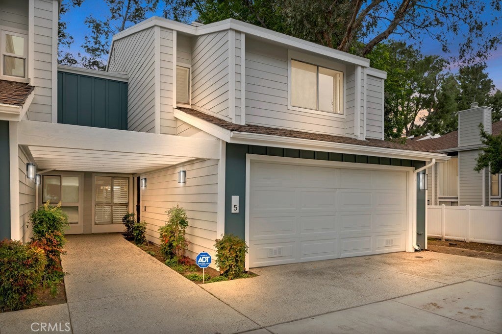 Photo of Listing #SR25059510