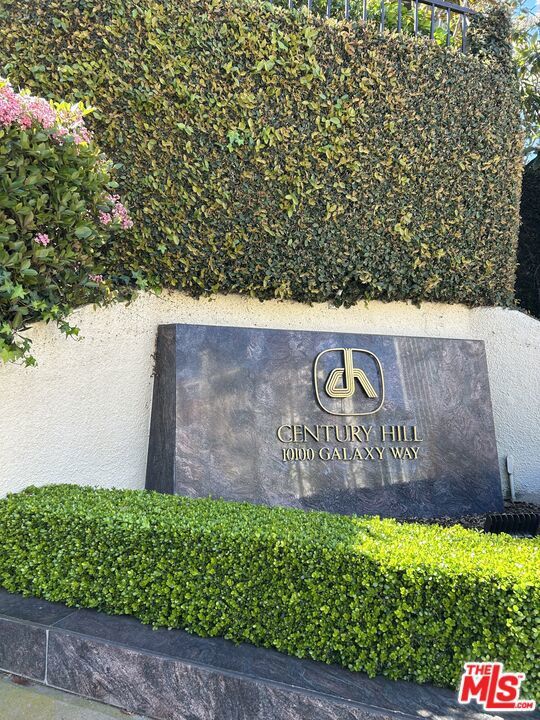 Photo of Listing #25513289