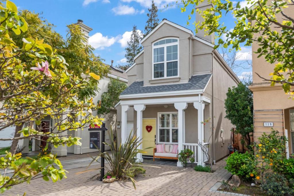 Photo of Listing #ML81997580