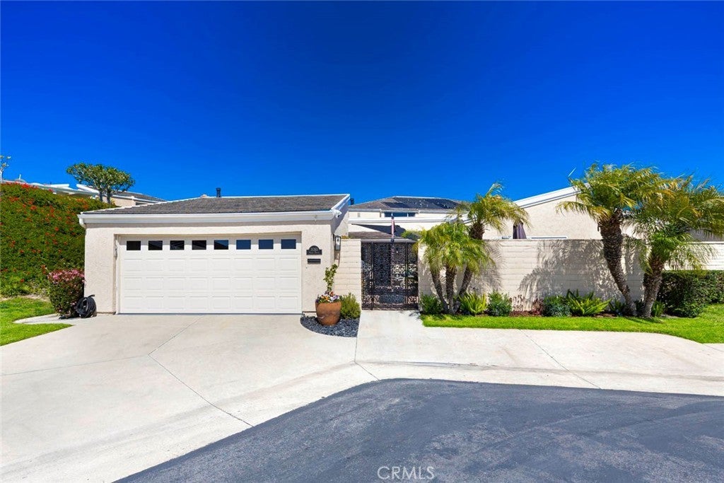 Photo of Listing #OC25059091