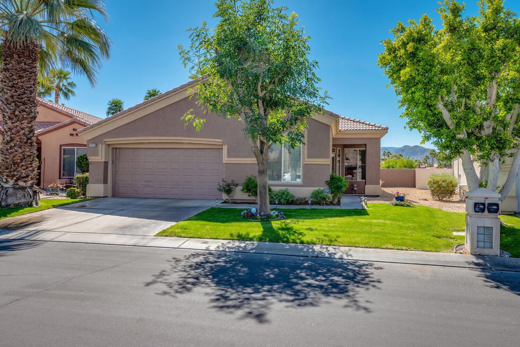 44125 Royal Troon Drive, Indio