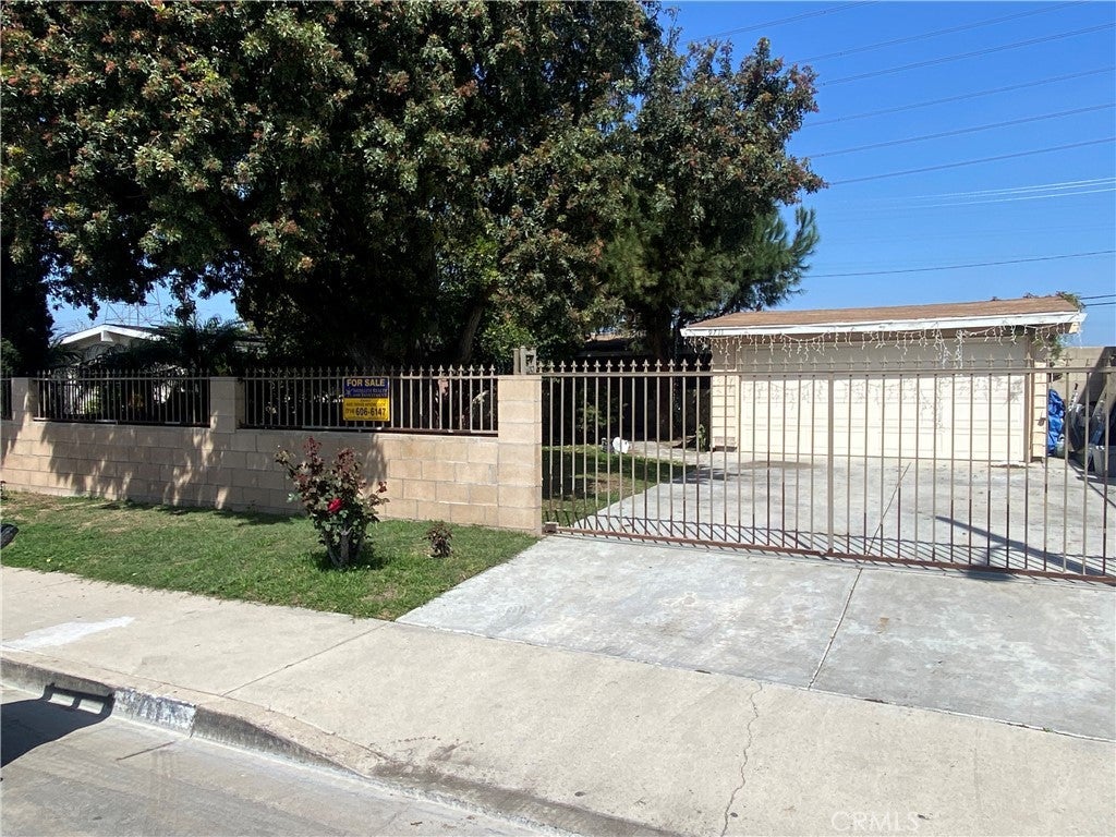 Photo of Listing #OC25060149