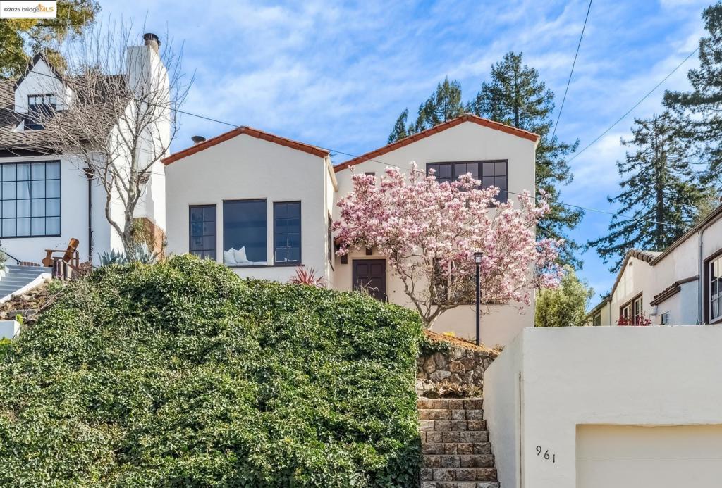 Photo of Listing #41089957