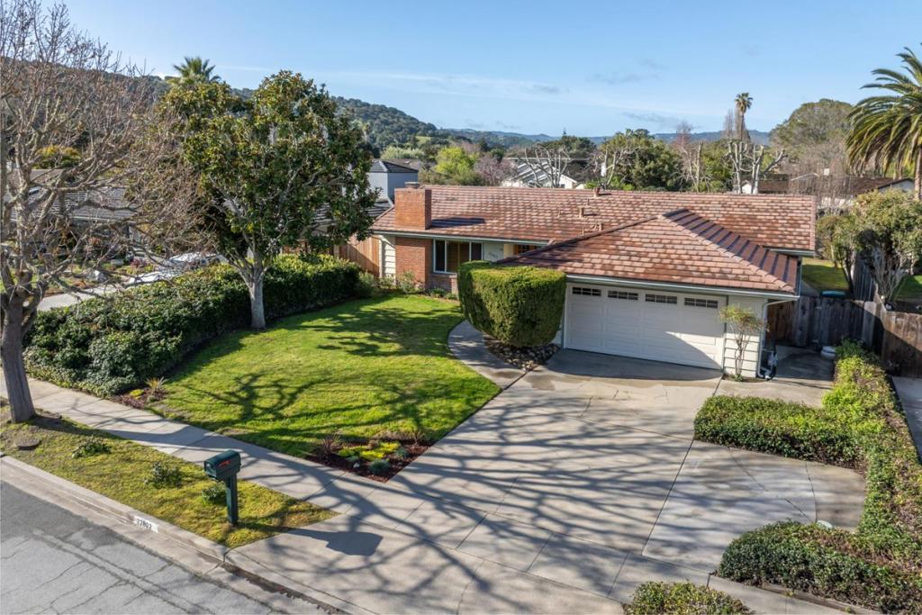 Photo of Listing #ML81998033